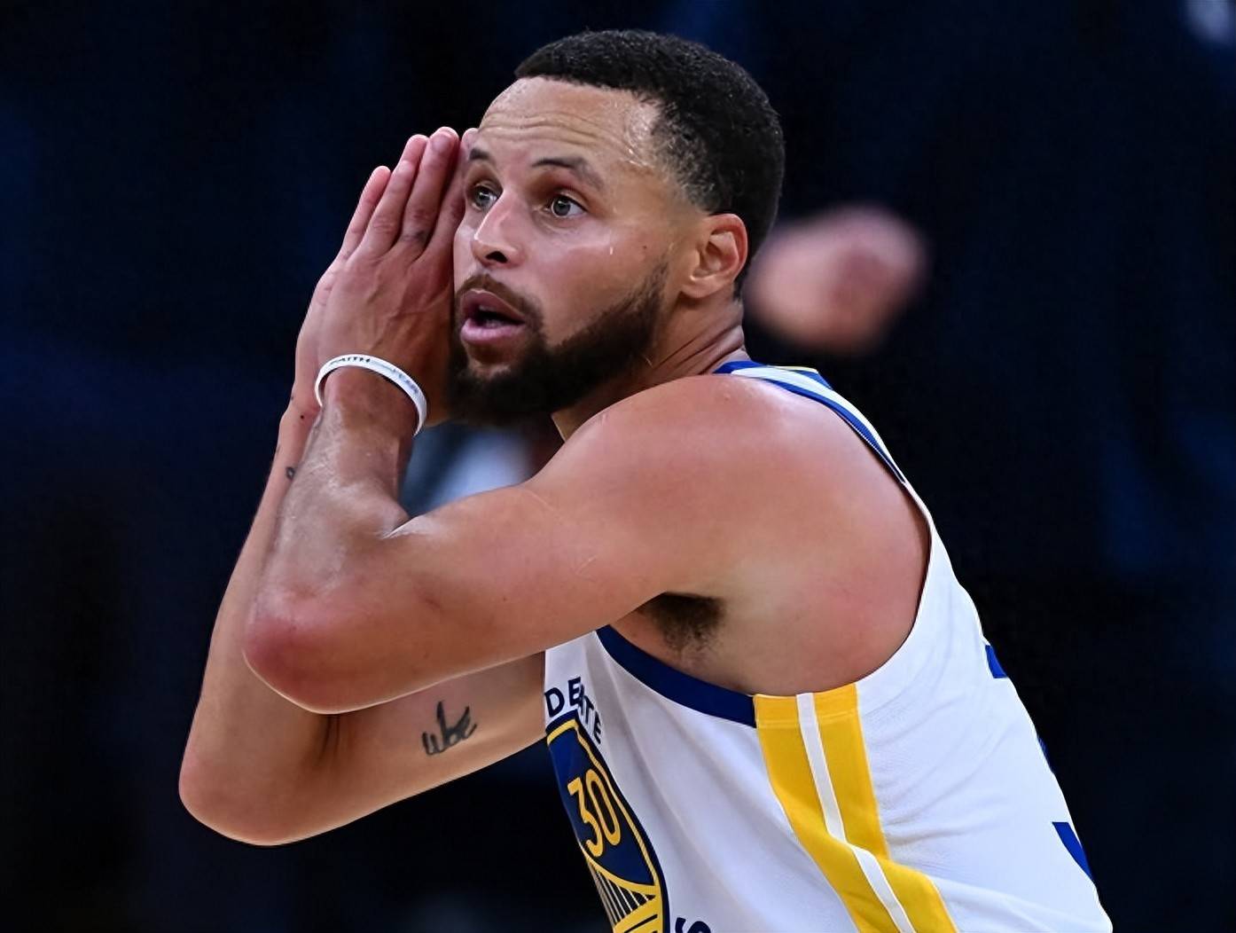 带伤连续出 带伤连续出