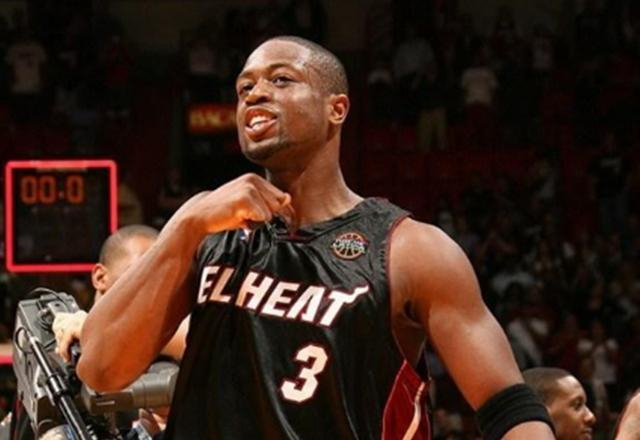 顺足接球完 顺足接球完