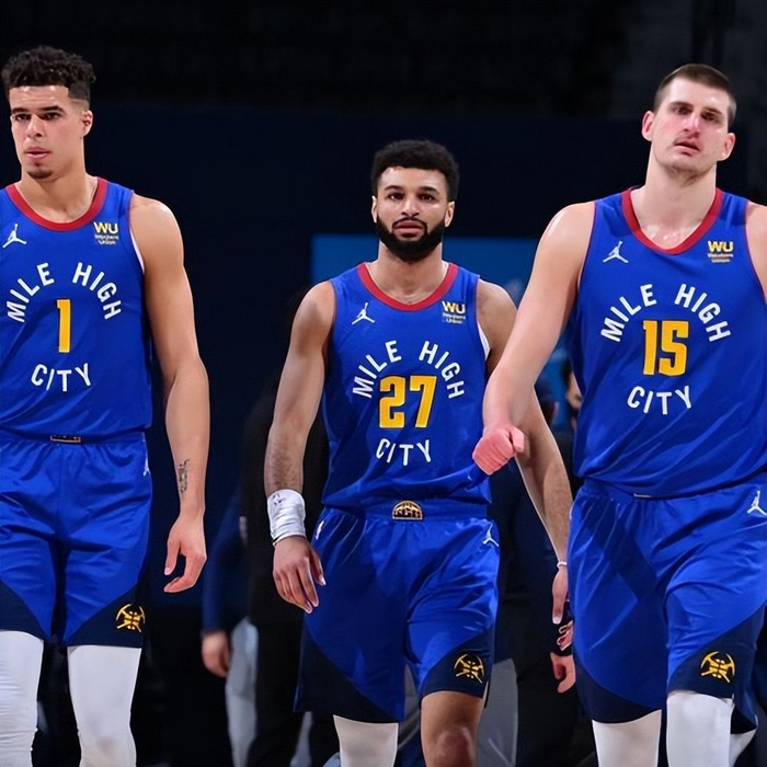 都必须被组 都必须被组